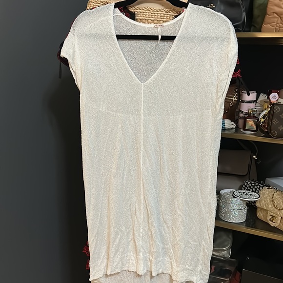 Free People Lightweight Knit V-Neck Cap Sleeves Bohemian Babydoll Coverup Tunic - Picture 7 of 9